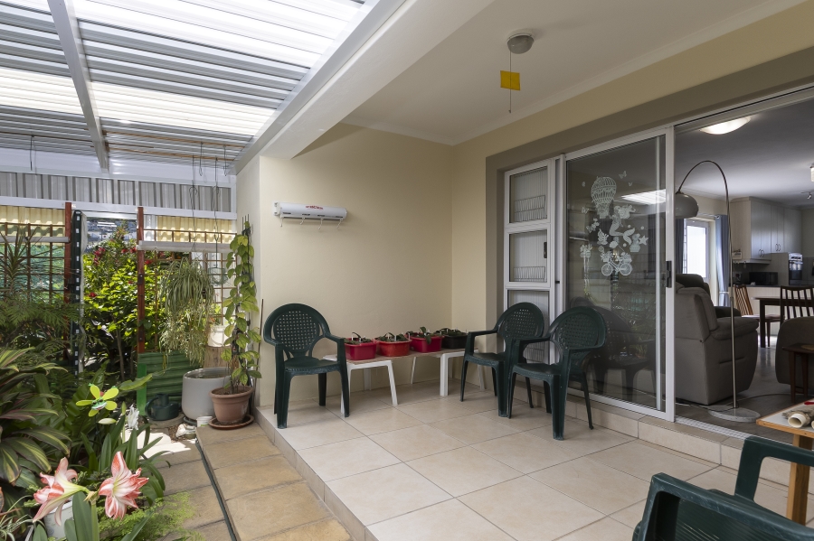 3 Bedroom Property for Sale in Fernwood Western Cape